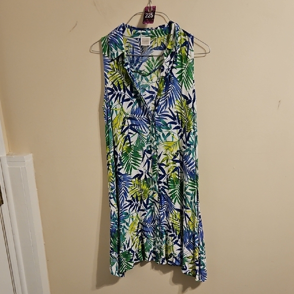 Cupio Dresses & Skirts - Cupio Button Down Collared Sleeveless Mini Dress. In EUC